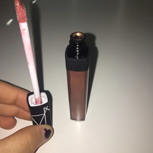 Nars lipgloss